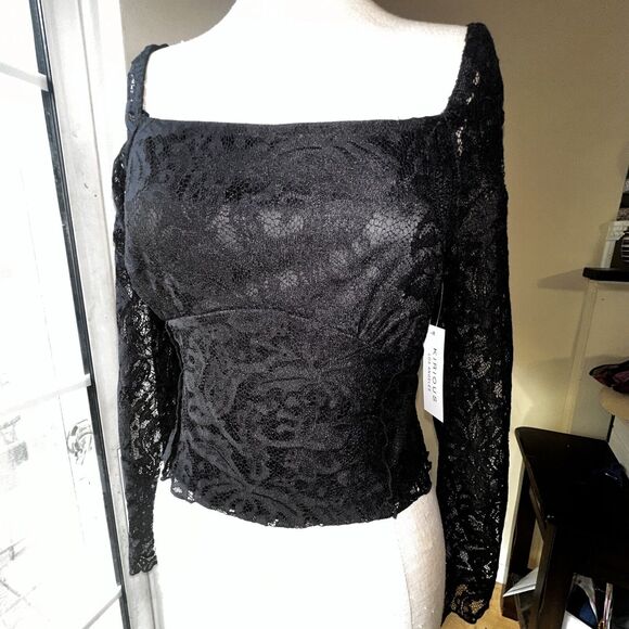 NWT Kirious Black Cropped Lace Mesh Net Long Sleeve Top Size Large - Picture 1 of 12